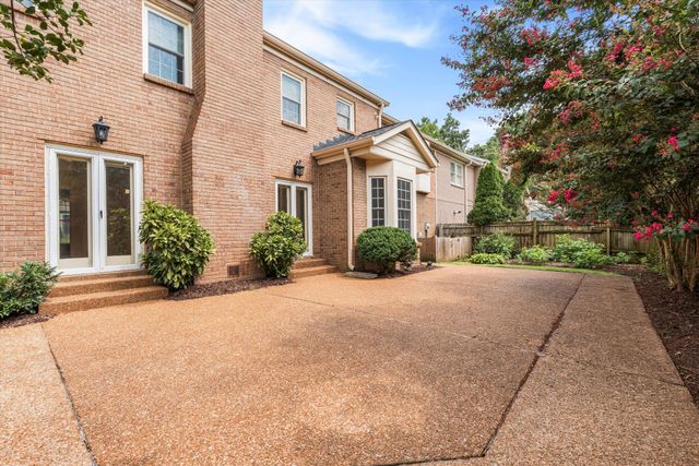 605 Linden Sq, Nashville, TN 37215
