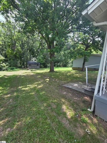 207 Sanders Street, Honea Path, SC 29654