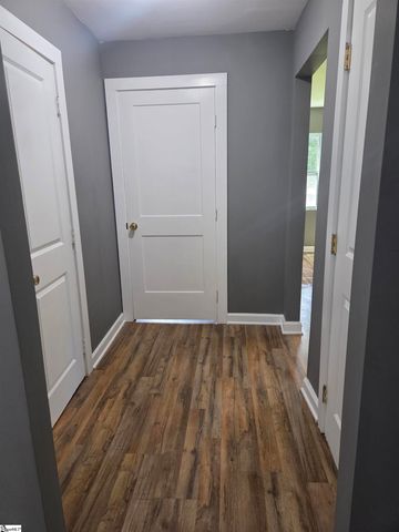 207 Sanders Street, Honea Path, SC 29654