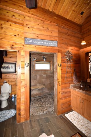 2951 N 28th Road, Seneca, IL 61360