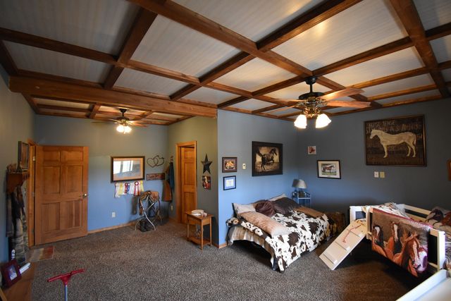 2951 N 28th Road, Seneca, IL 61360