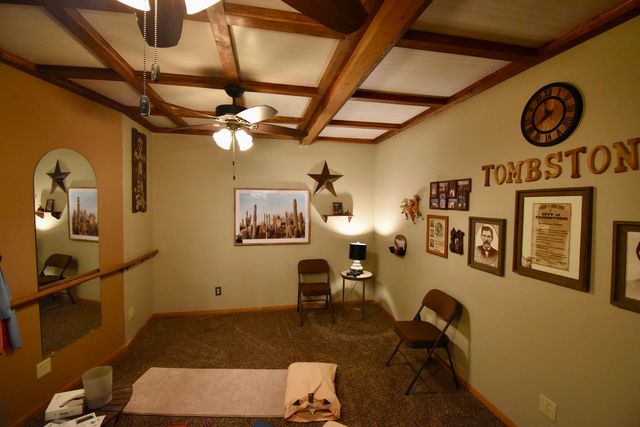 2951 N 28th Road, Seneca, IL 61360