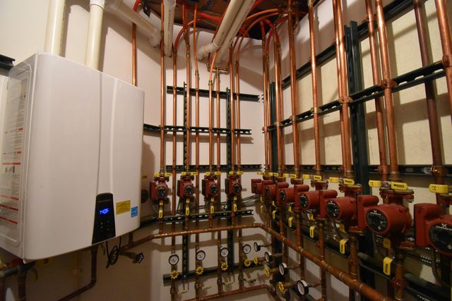 2951 N 28th Road, Seneca, IL 61360