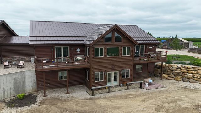 2951 N 28th Road, Seneca, IL 61360