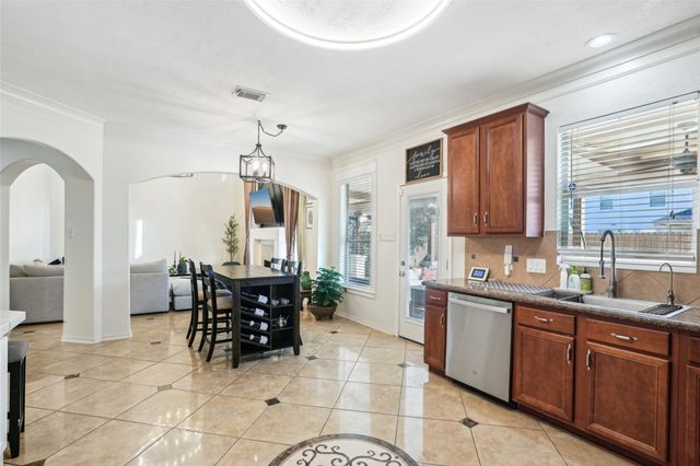 14 Carmel Chase Court, Manvel, TX 77578