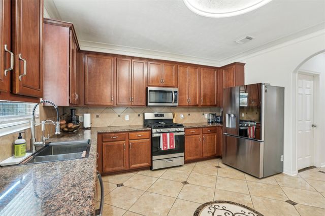 14 Carmel Chase Court, Manvel, TX 77578