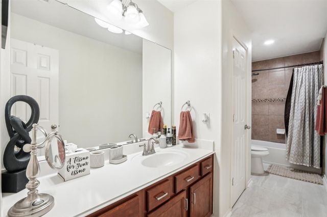 14 Carmel Chase Court, Manvel, TX 77578