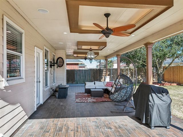 14 Carmel Chase Court, Manvel, TX 77578