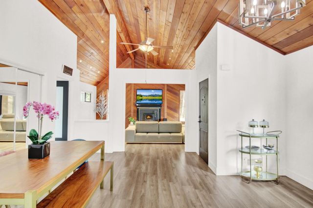 607 Dogwood Dr, Murphys, CA 95247
