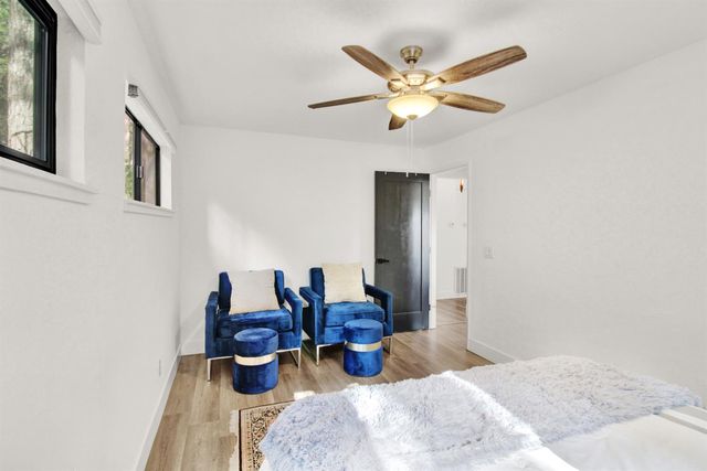 607 Dogwood Dr, Murphys, CA 95247
