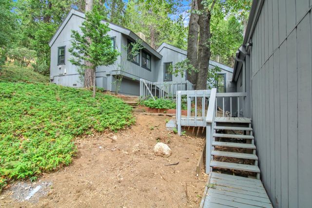 607 Dogwood Dr, Murphys, CA 95247