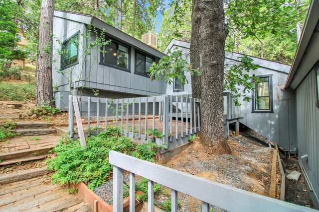 607 Dogwood Dr, Murphys, CA 95247