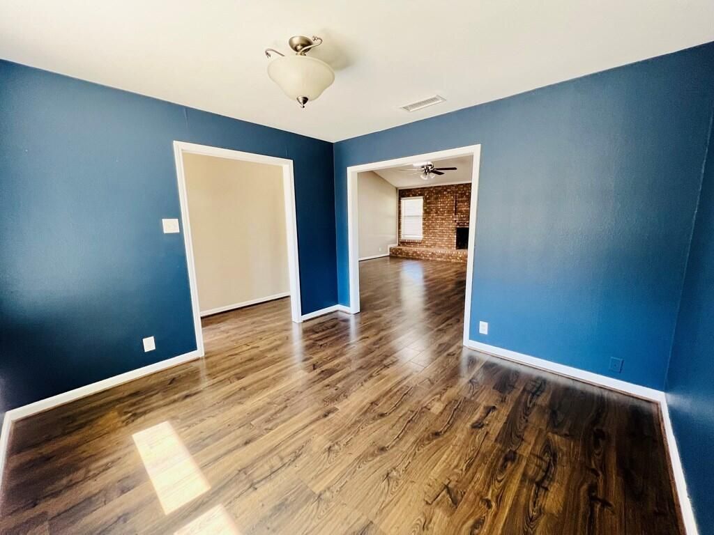 Image 6 of property listing at 3017 Bluebonnet Lane, San Angelo, TX 76904