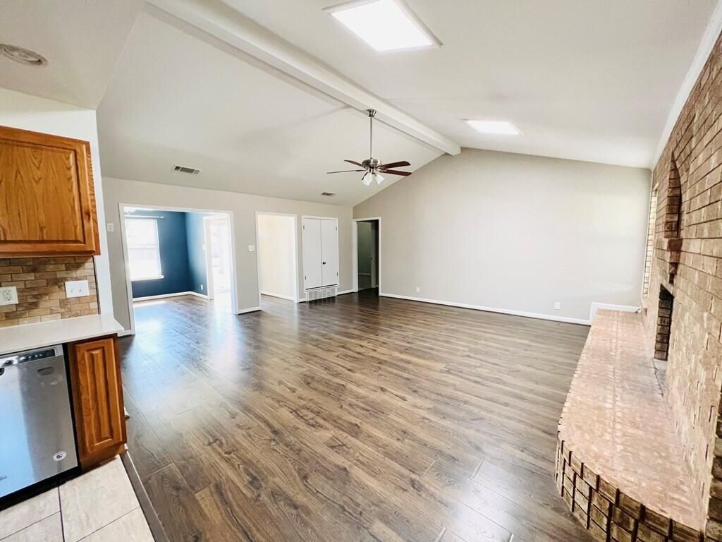 Image 7 of property listing at 3017 Bluebonnet Lane, San Angelo, TX 76904