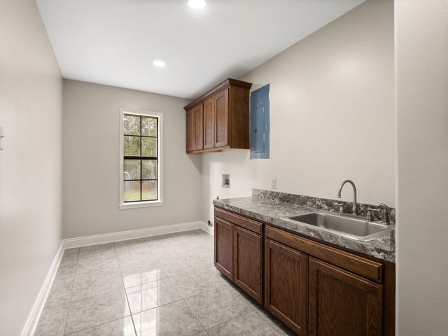 1016 Eric Green Rd, Deridder, LA 70634