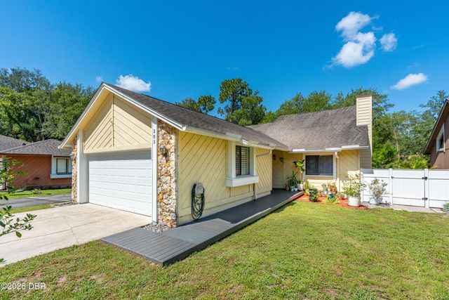 285 Bayridge Court, Ormond Beach, FL 32174