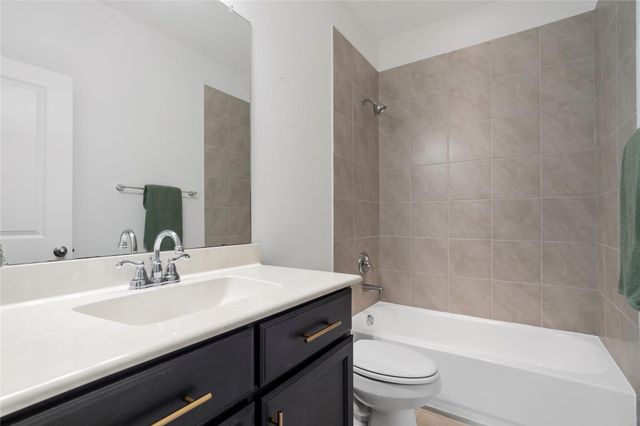 10015 Serenity Grove Drive, Missouri City, TX 77459