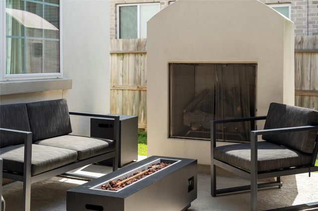 10015 Serenity Grove Drive, Missouri City, TX 77459