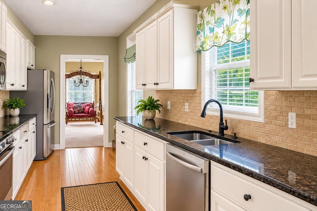 905 Downyshire Drive, Lawrenceville, GA 30044 — photo 4
