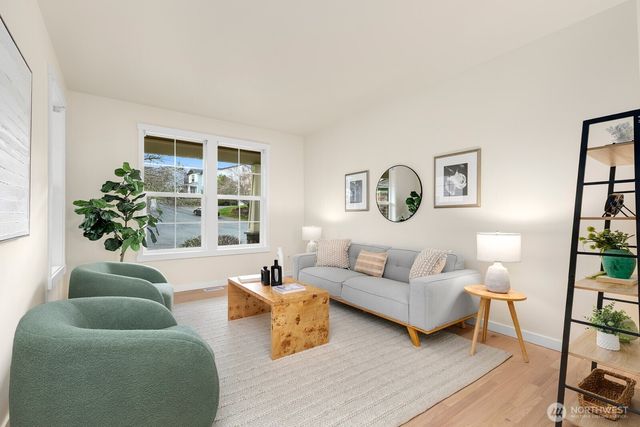 252 245th Place NE, Sammamish, WA 98074