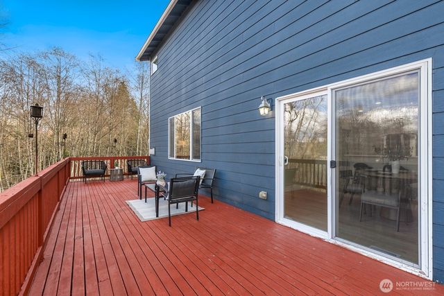 252 245th Place NE, Sammamish, WA 98074