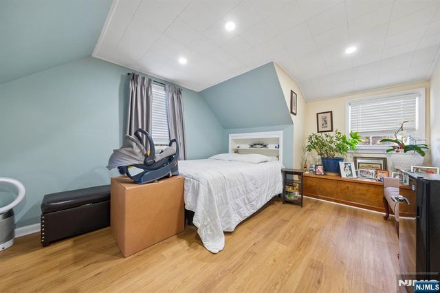 36 Woodside Avenue, Hawthorne, NJ 07506