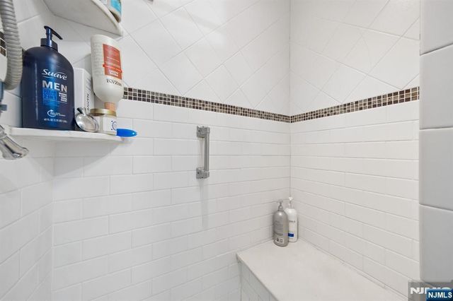 36 Woodside Avenue, Hawthorne, NJ 07506