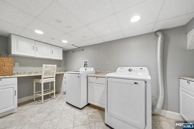 36 Woodside Avenue, Hawthorne, NJ 07506