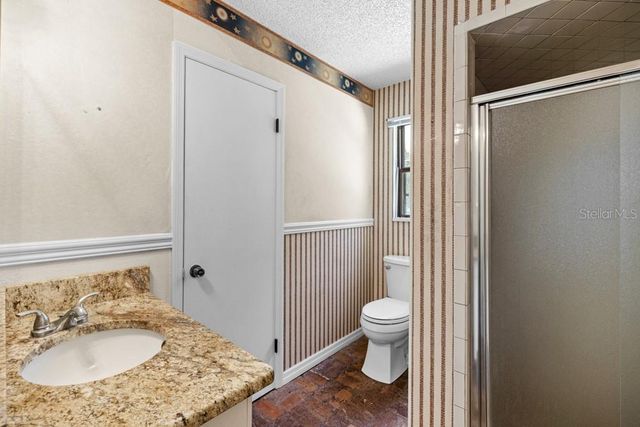 19621 LAKE LINCOLN LANE, Eustis, FL 32736