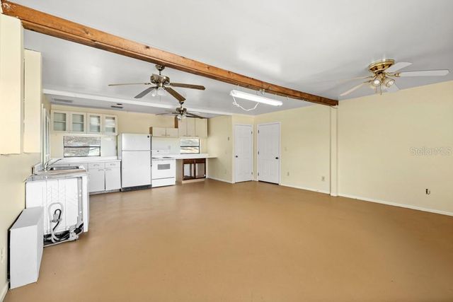 19621 LAKE LINCOLN LANE, Eustis, FL 32736