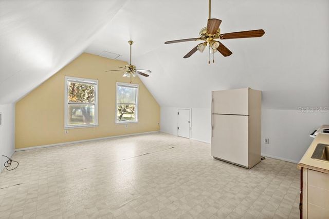 19621 LAKE LINCOLN LANE, Eustis, FL 32736