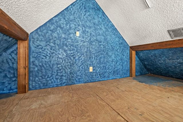 19621 LAKE LINCOLN LANE, Eustis, FL 32736