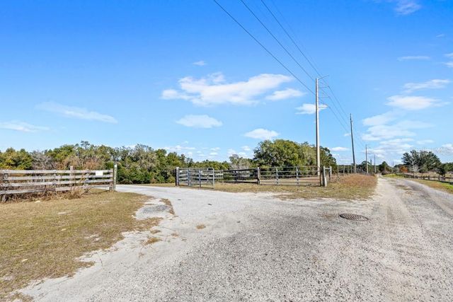 19621 LAKE LINCOLN LANE, Eustis, FL 32736