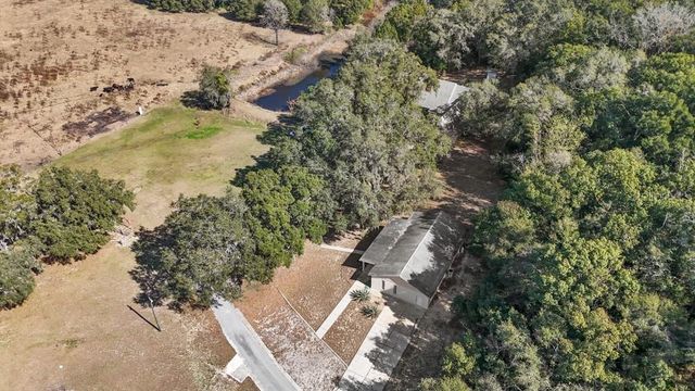 19621 LAKE LINCOLN LANE, Eustis, FL 32736