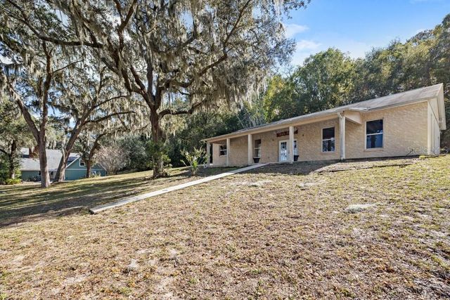 19621 LAKE LINCOLN LANE, Eustis, FL 32736