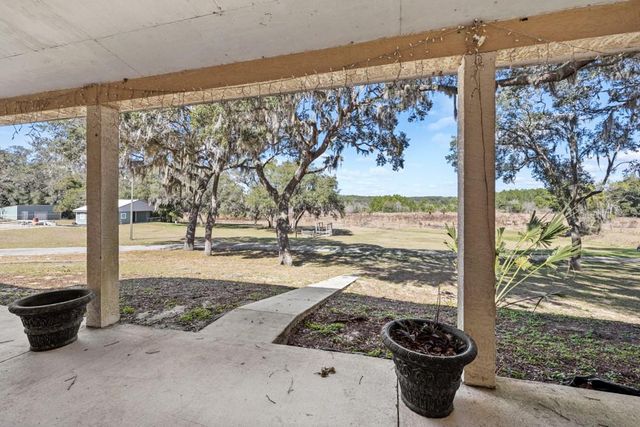 19621 LAKE LINCOLN LANE, Eustis, FL 32736