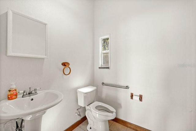 19621 LAKE LINCOLN LANE, Eustis, FL 32736