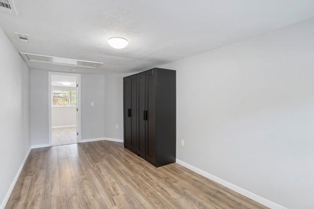 3114 Carolyn Street, Bacliff, TX 77518