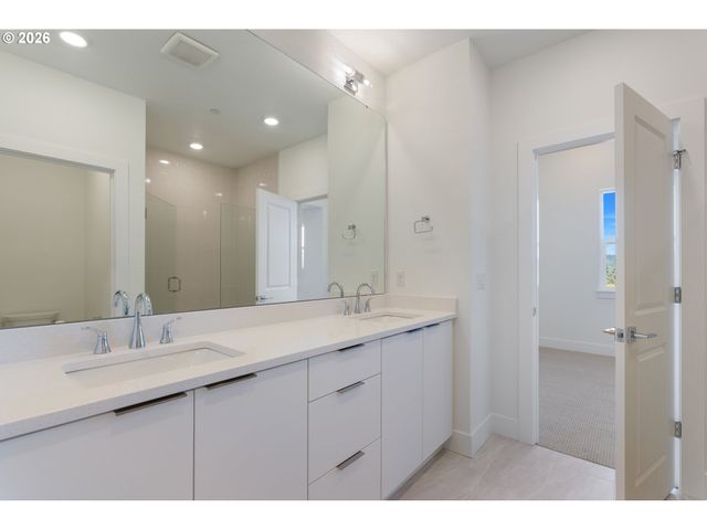 6507 Nw Olympic Ln 62, Camas, WA 98607