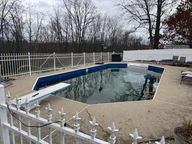 2115 Dry Ridge Mount Zion Road, Dry Ridge, KY 41035