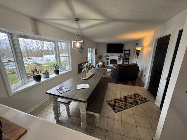 2115 Dry Ridge Mount Zion Road, Dry Ridge, KY 41035