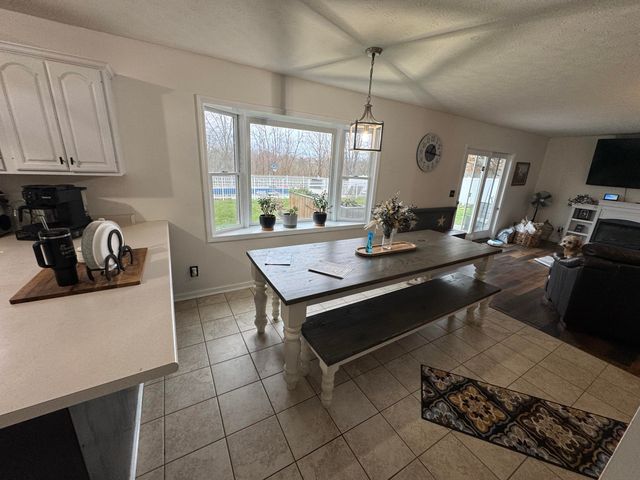 2115 Dry Ridge Mount Zion Road, Dry Ridge, KY 41035