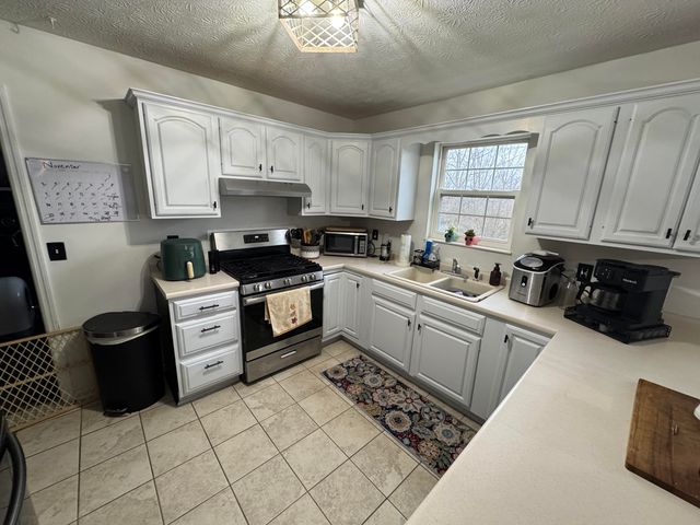 2115 Dry Ridge Mount Zion Road, Dry Ridge, KY 41035