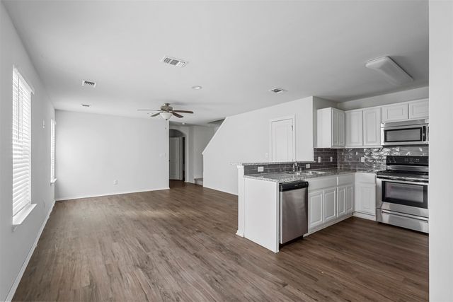 507 W Walker Street 509, Denison, TX 75020