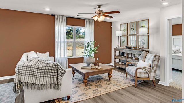 378 Jackson Point Circle B, Huntsville, AL 35811
