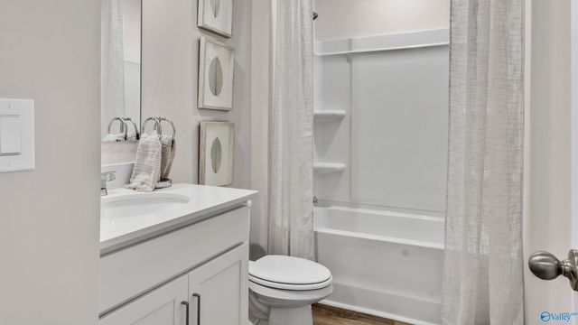 378 Jackson Point Circle B, Huntsville, AL 35811