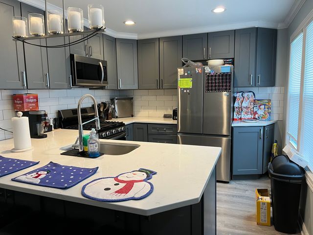 1205 Rattray Drive, Algonquin, IL 60102