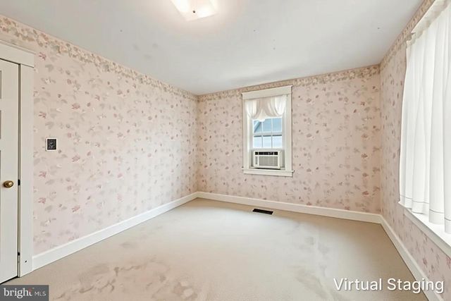 291 W ESSEX AVE, Lansdowne, PA 19050