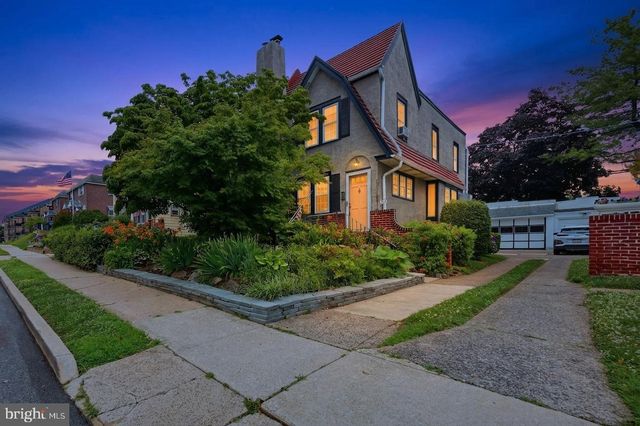 291 W ESSEX AVE, Lansdowne, PA 19050