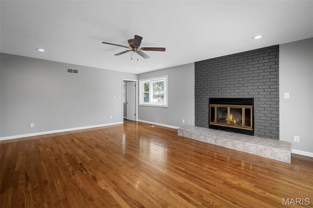 1460 Bluefield Drive, Florissant, MO 63033